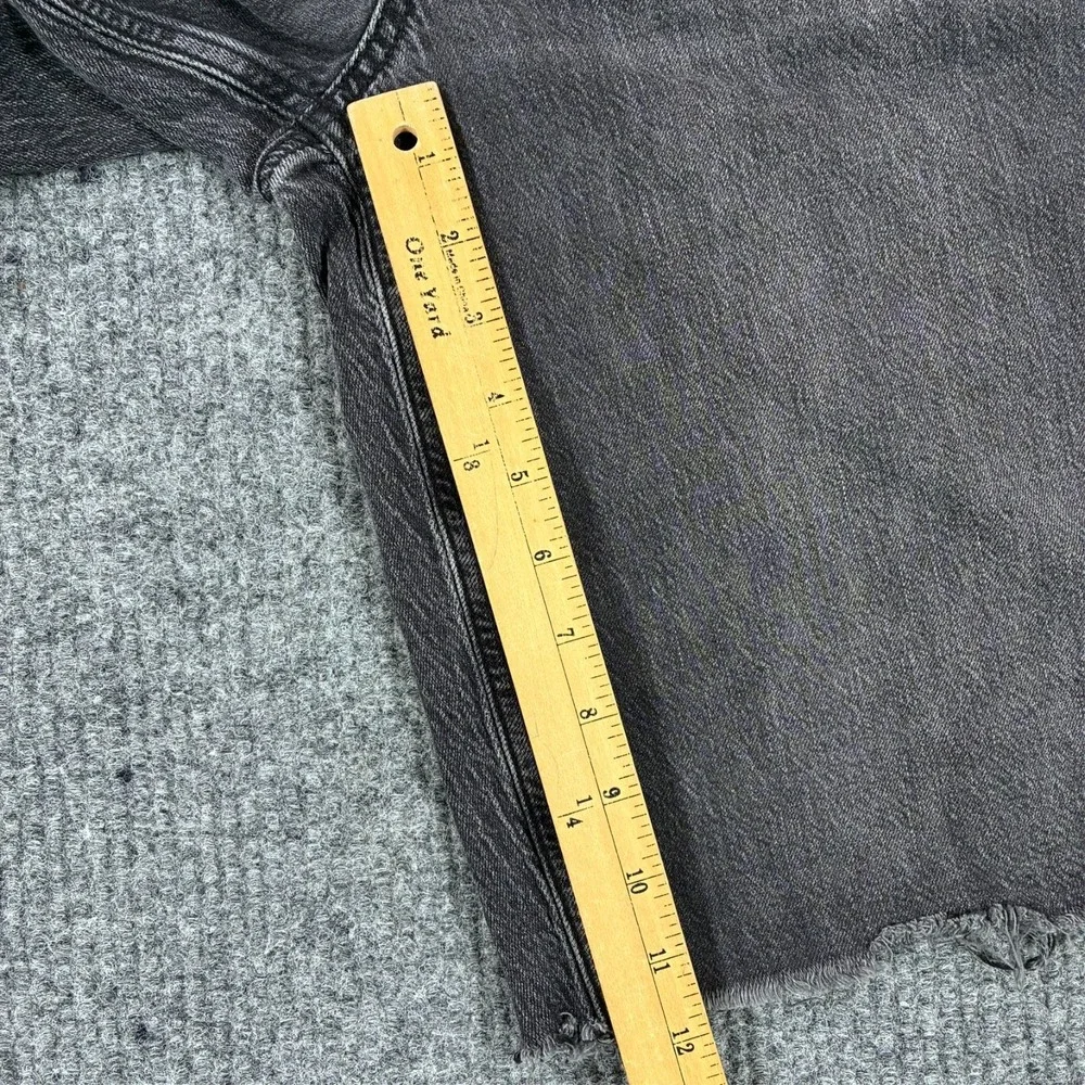 American Eagle Strigid Womens Baggy Bermuda Shorts Size 4 Black Denim Strigid